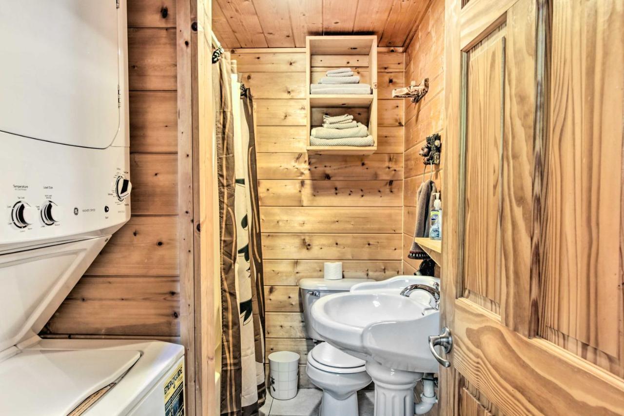 Cabin With Hot Tub And Deck About 12 Mi To Pigeon Forge! เซอเวียร์วีล ภายนอก รูปภาพ