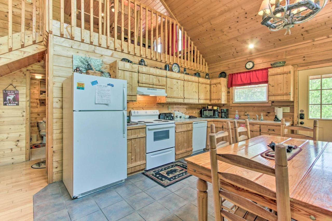 Cabin With Hot Tub And Deck About 12 Mi To Pigeon Forge! เซอเวียร์วีล ภายนอก รูปภาพ